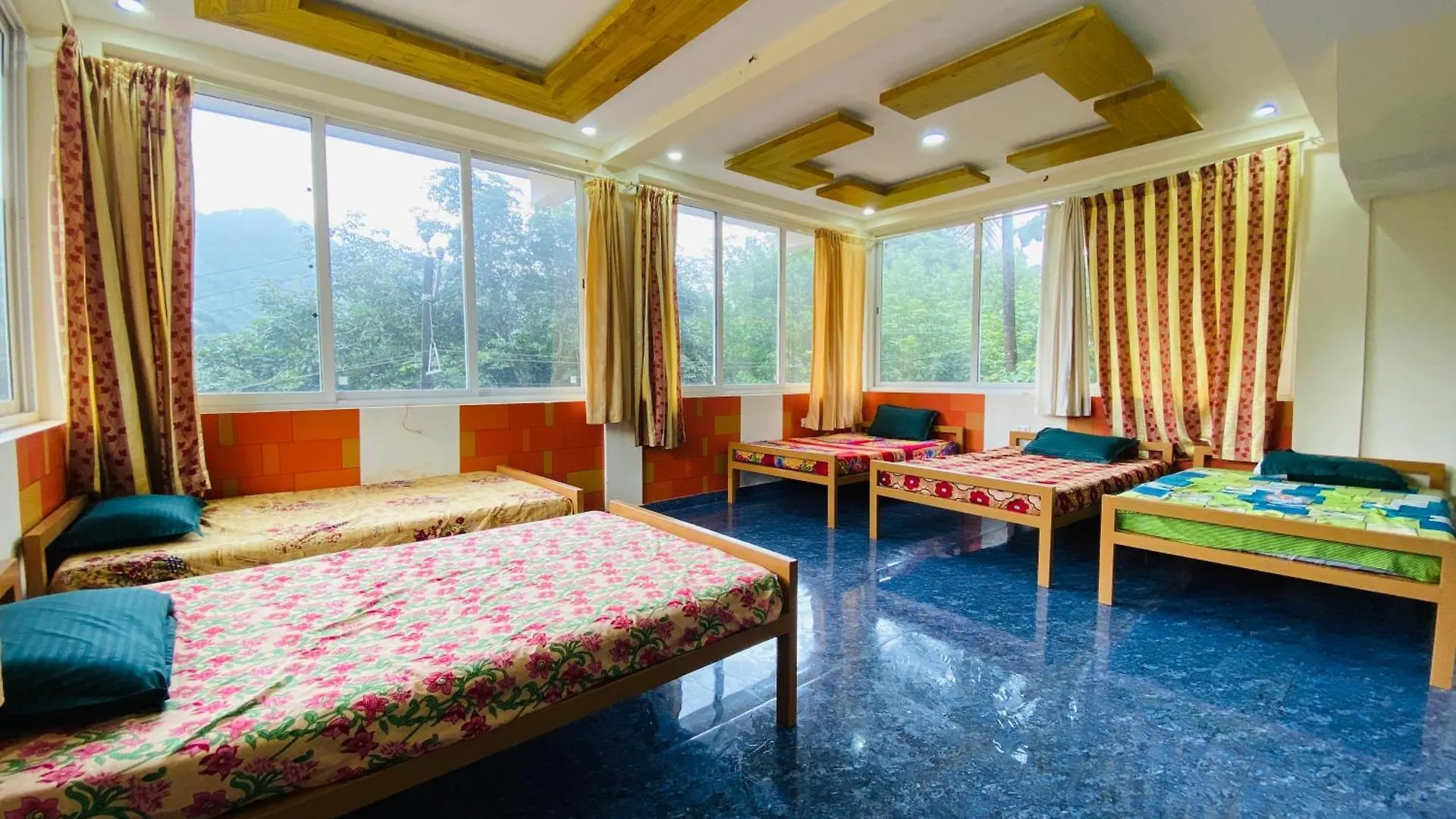 Peak Paradise Resort Paithalmala