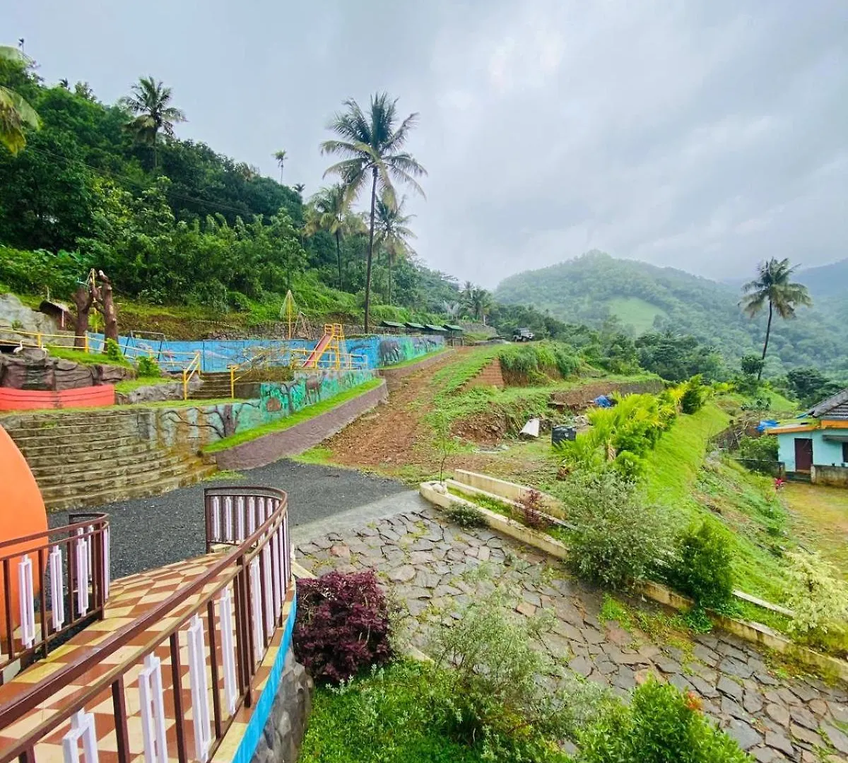 Peak Paradise Resort Paithalmala